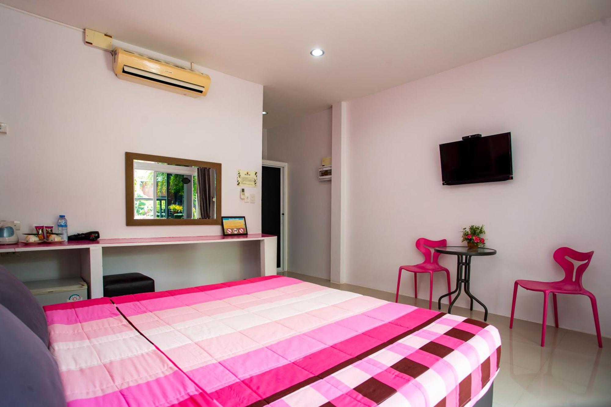 Hotel Baan Suan Mee Tang Chanthaburi Camera foto