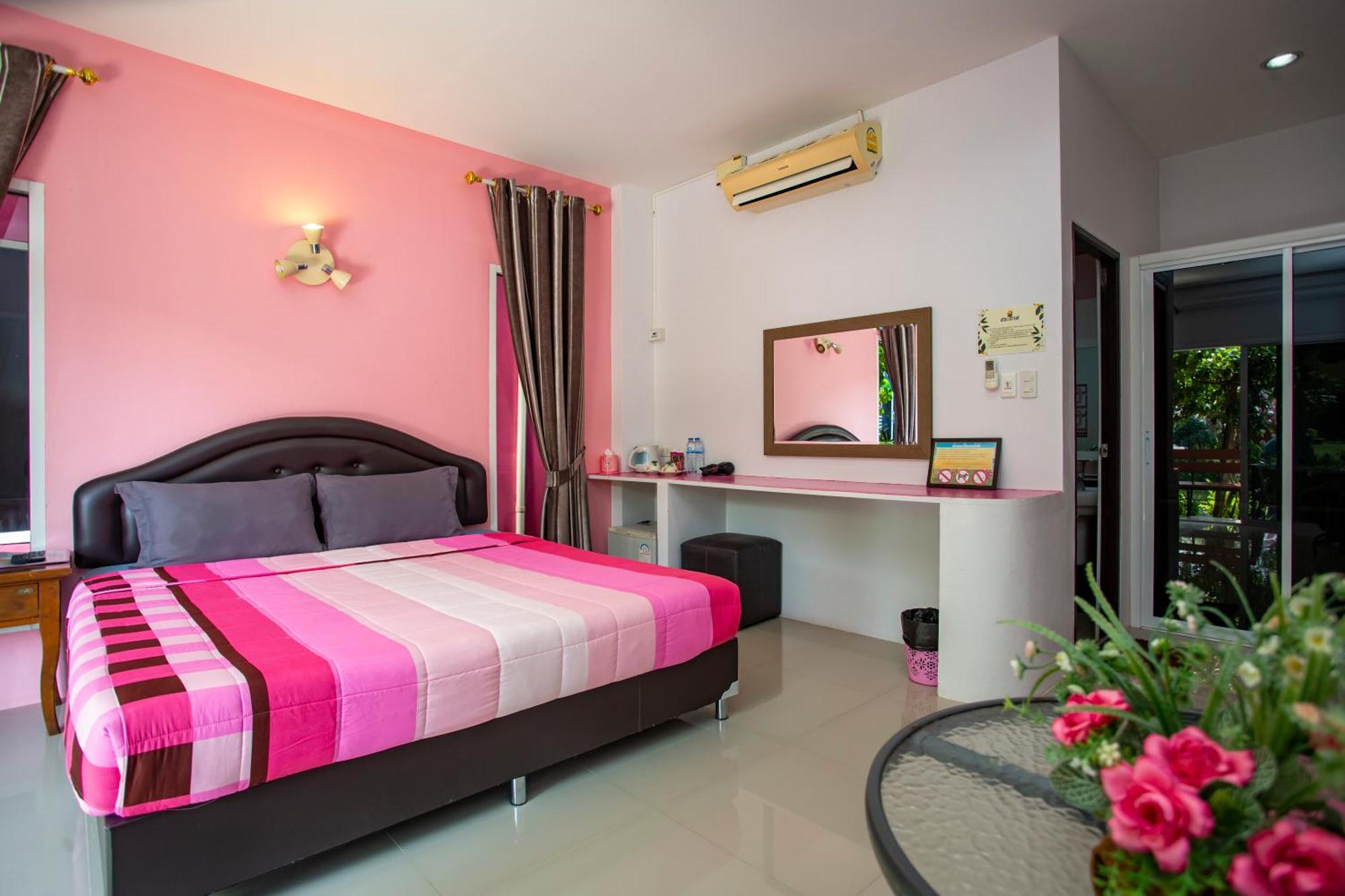 Hotel Baan Suan Mee Tang Chanthaburi Camera foto