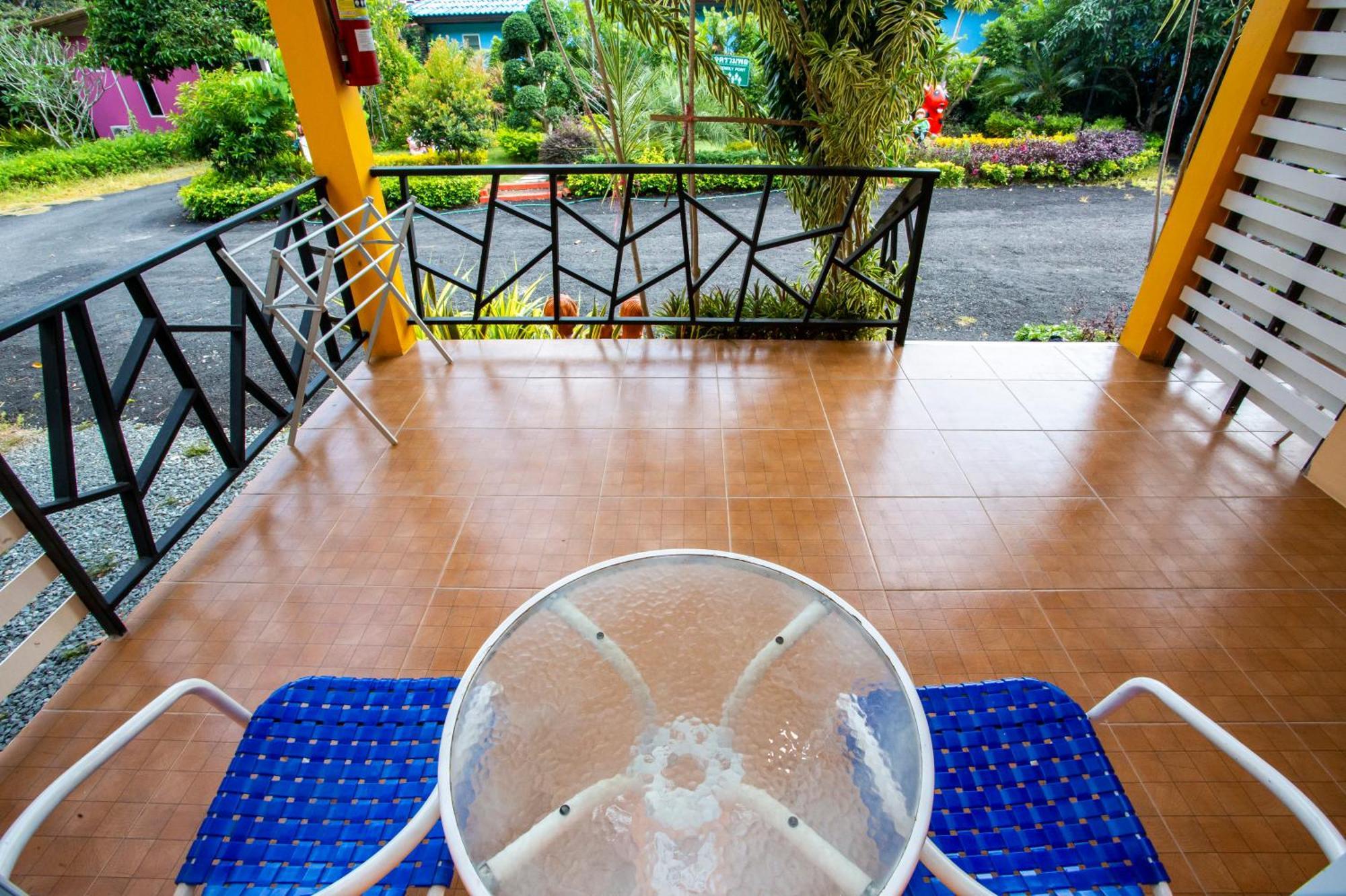 Hotel Baan Suan Mee Tang Chanthaburi Camera foto
